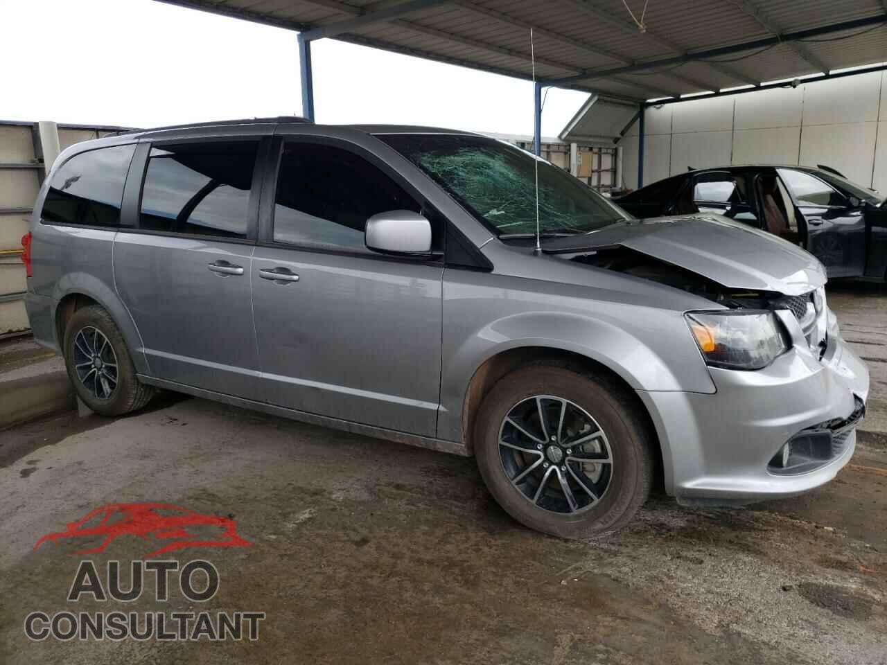 DODGE CARAVAN 2018 - 2C4RDGEG3JR241794