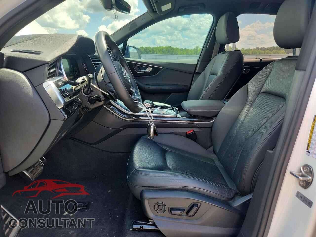 AUDI Q7 2021 - WA1VXAF75MD021012