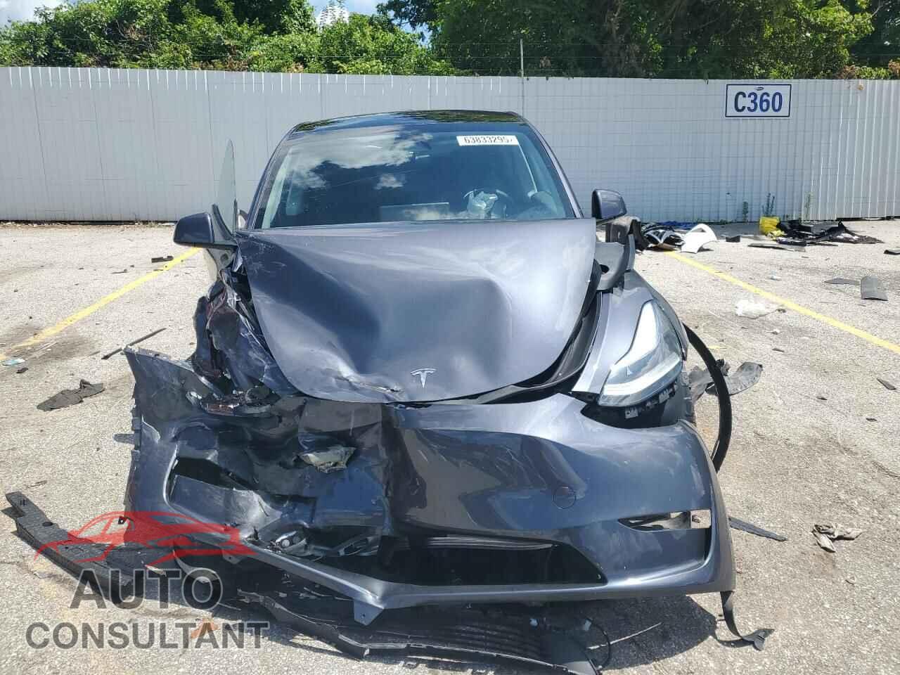 TESLA MODEL Y 2023 - 7SAYGDEE5PF979989