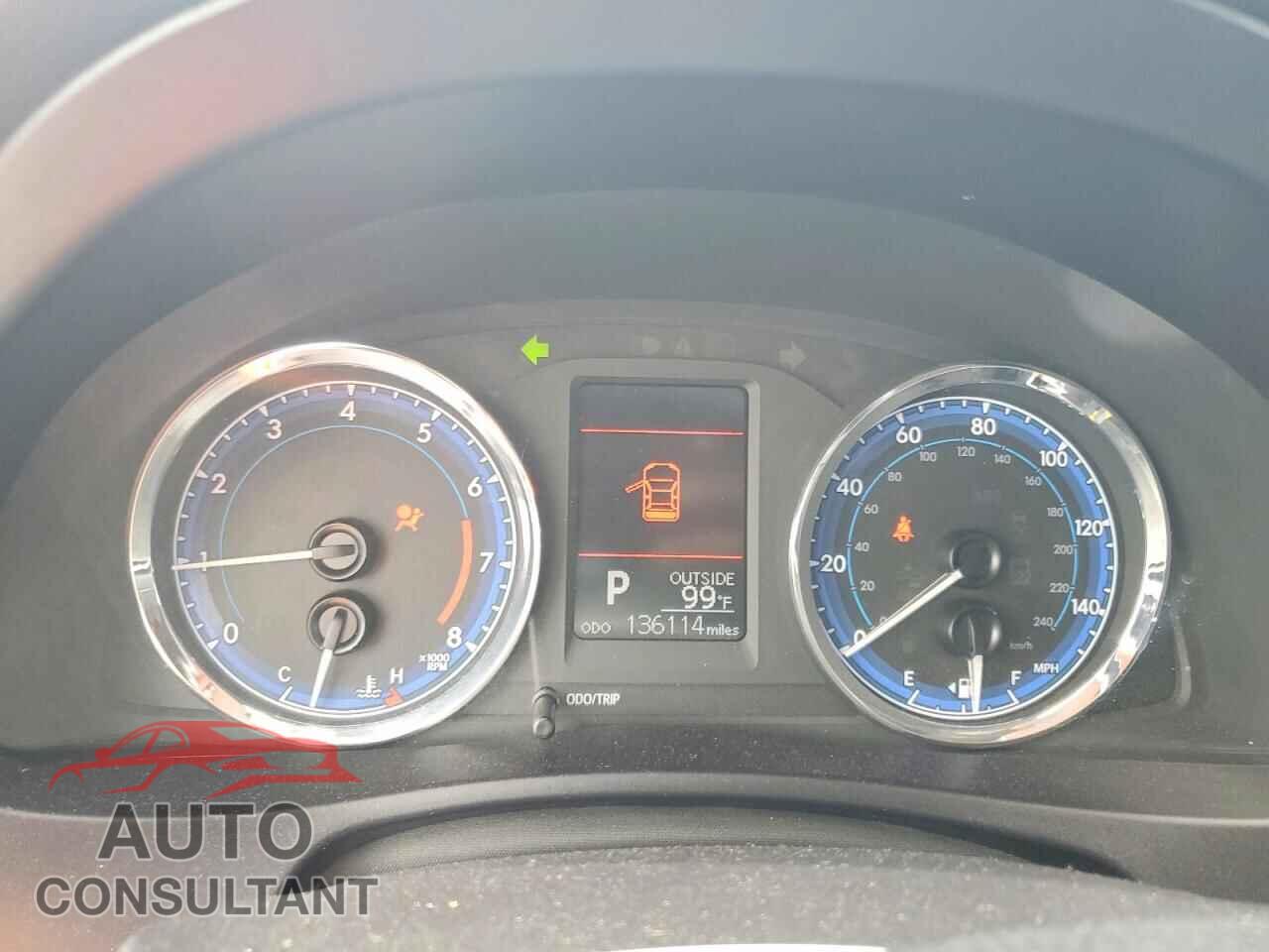 TOYOTA COROLLA 2017 - 5YFBURHE1HP736755