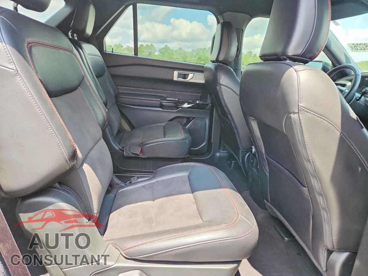 FORD EXPLORER 2024 - 1FMSK7KH2RGA71778