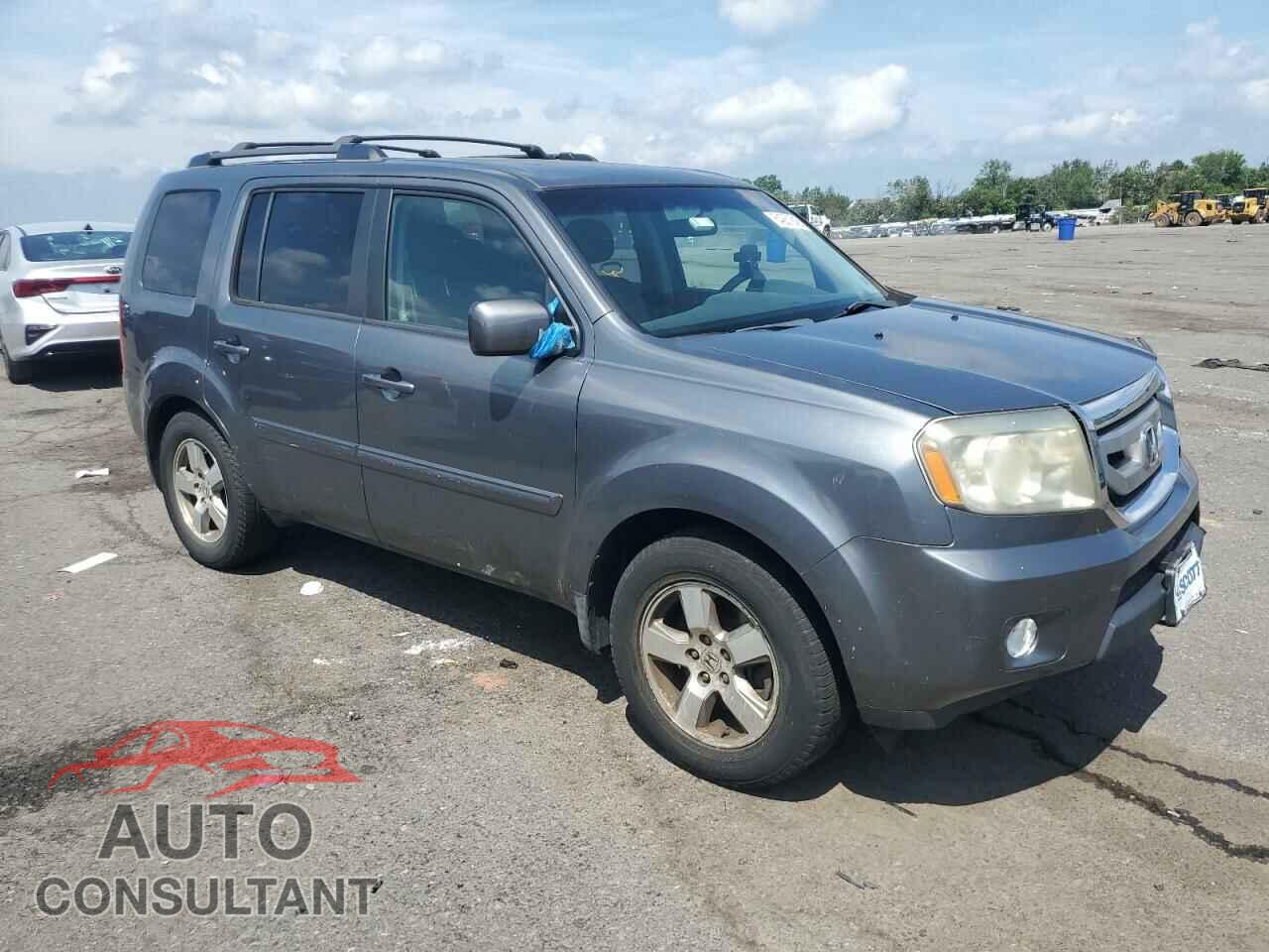 HONDA PILOT 2011 - 5FNYF4H43BB001552