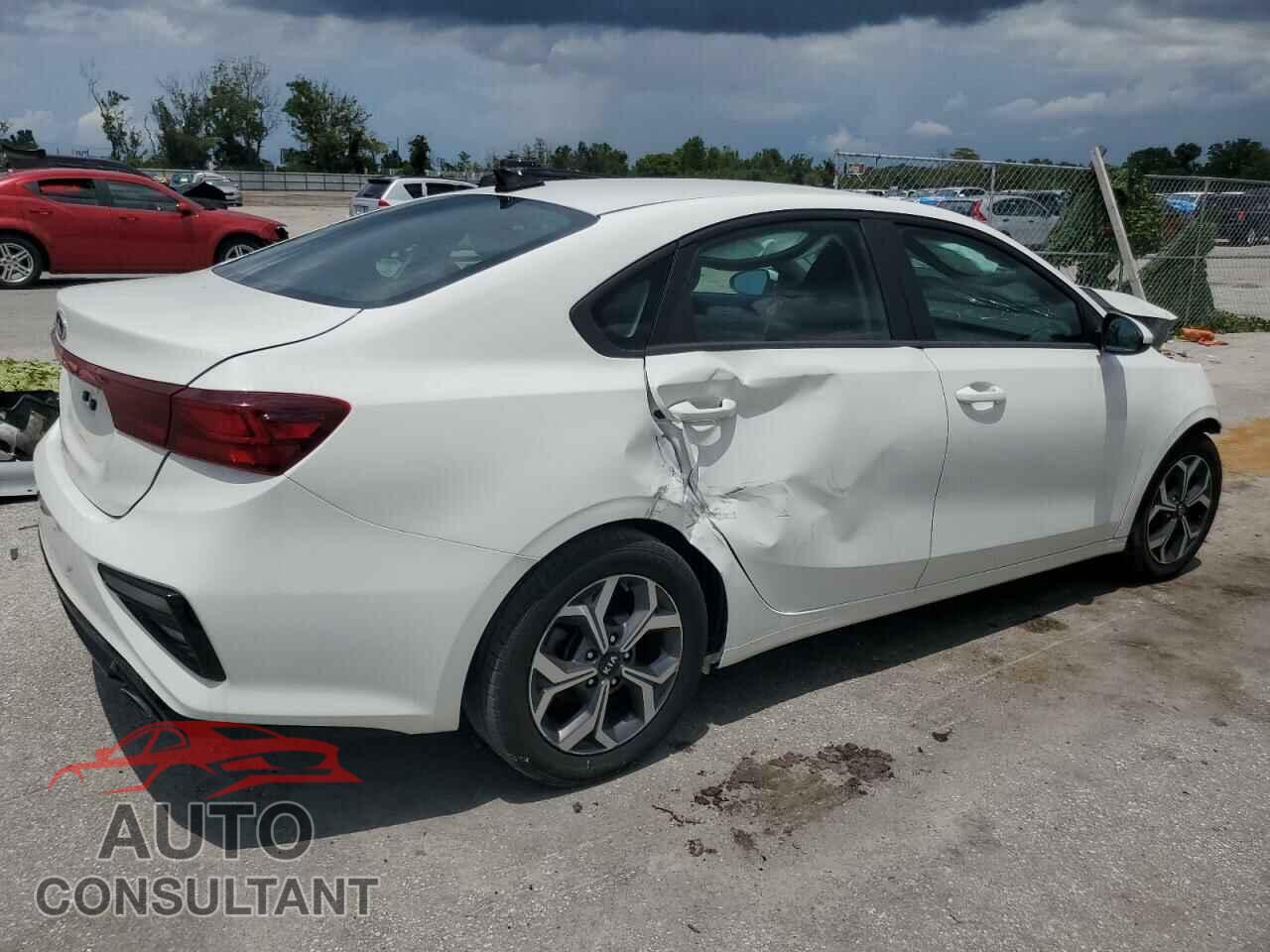 KIA FORTE 2021 - 3KPF24AD4ME330069