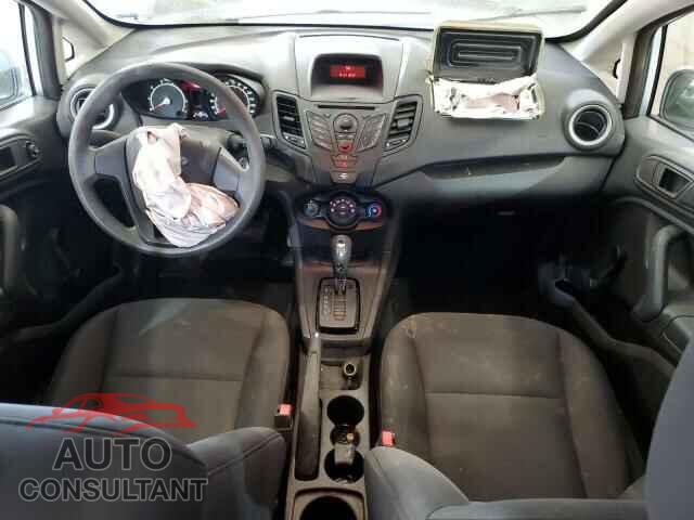 FORD FIESTA 2012 - 3FAFP4AJ5CM175100