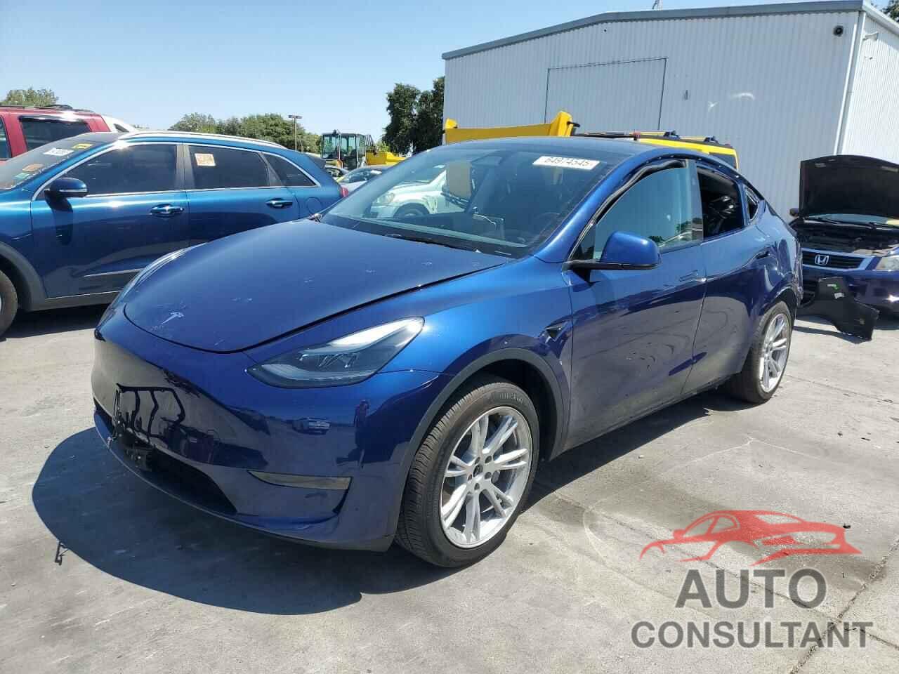 TESLA MODEL Y 2024 - 7SAYGDED9RF005104