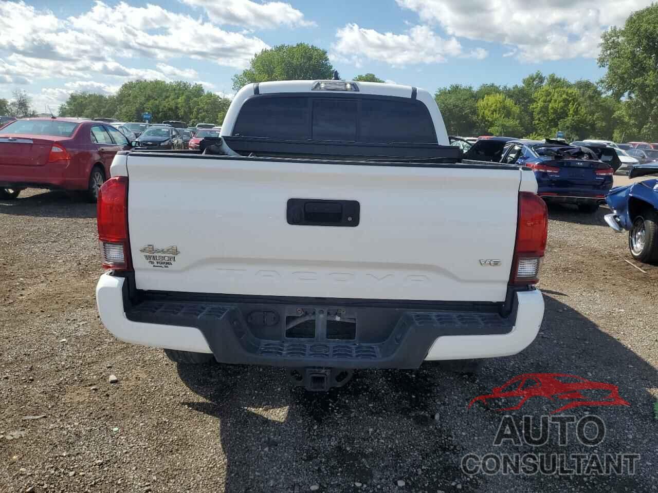 TOYOTA TACOMA 2022 - 3TMCZ5AN2NM490357