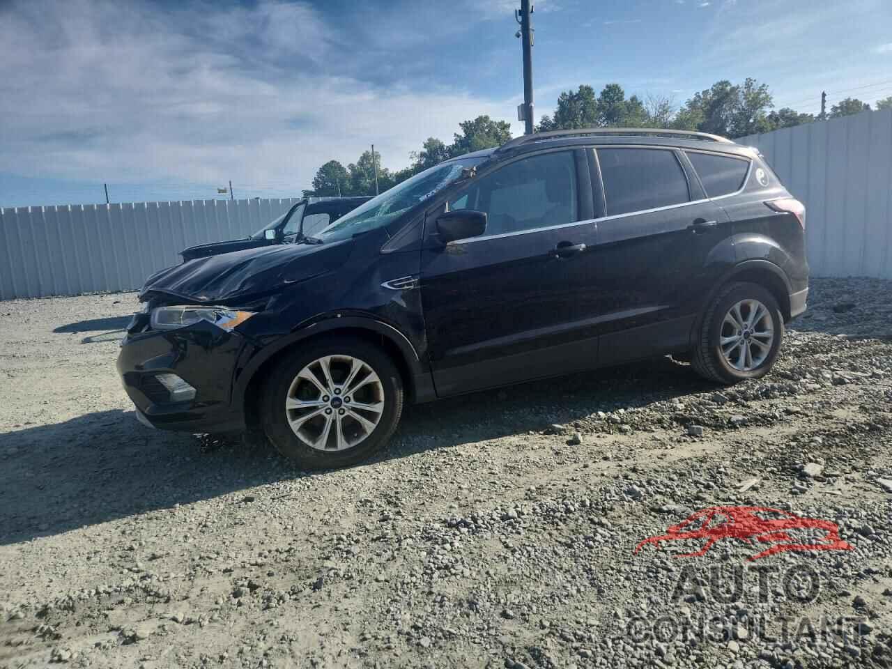 FORD ESCAPE 2017 - 1FMCU0GD8HUA16215