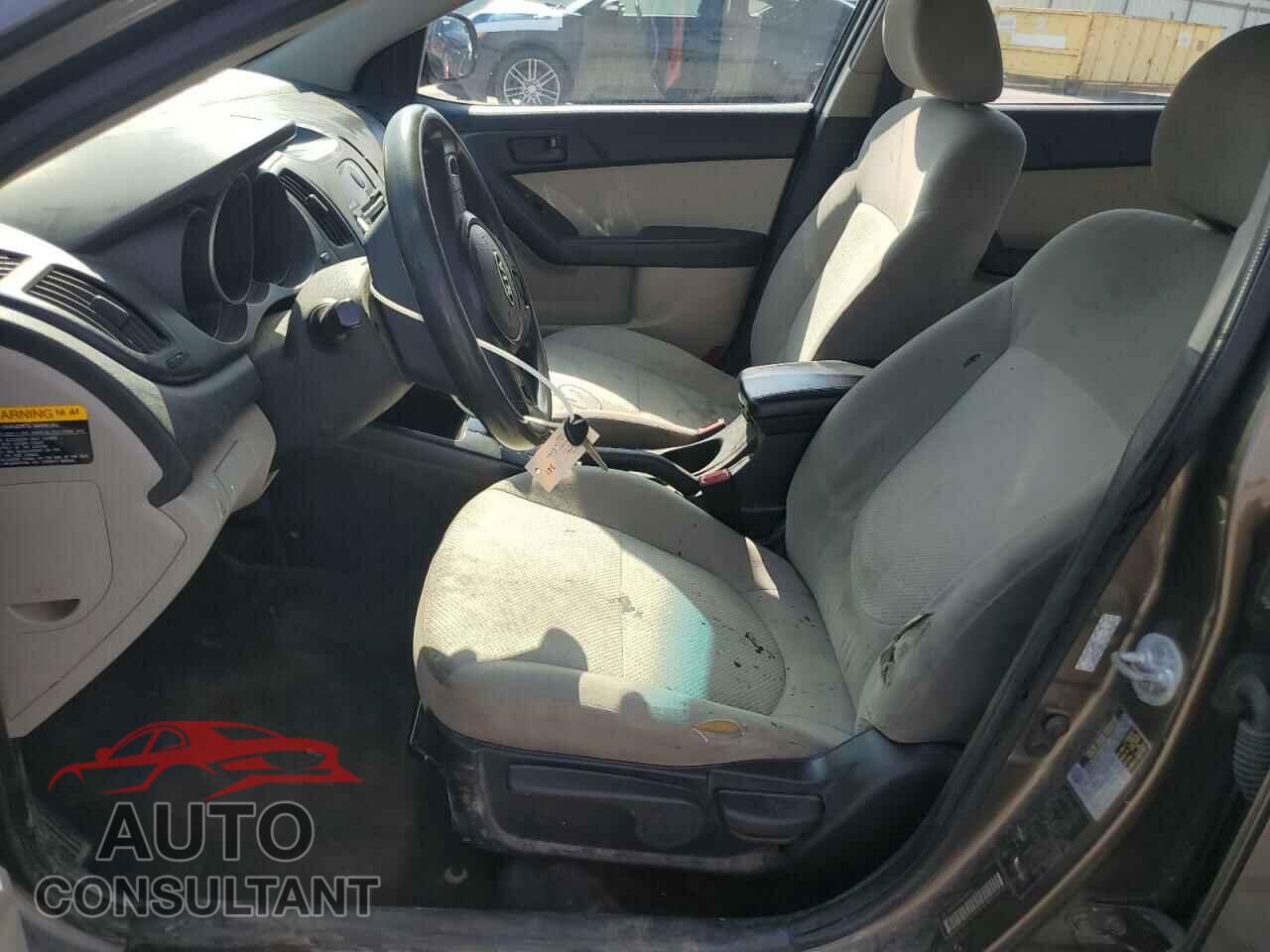 KIA FORTE 2010 - KNAFU4A20A5085770