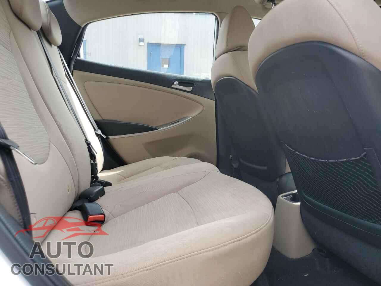 HYUNDAI ACCENT 2016 - KMHCT4AE2GU943365