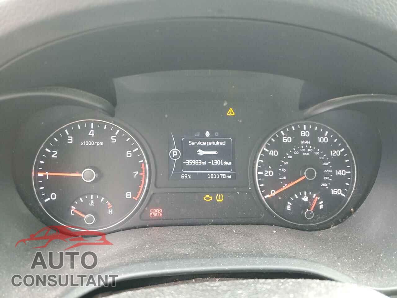 KIA OPTIMA 2017 - KNAGT4L38H5132003