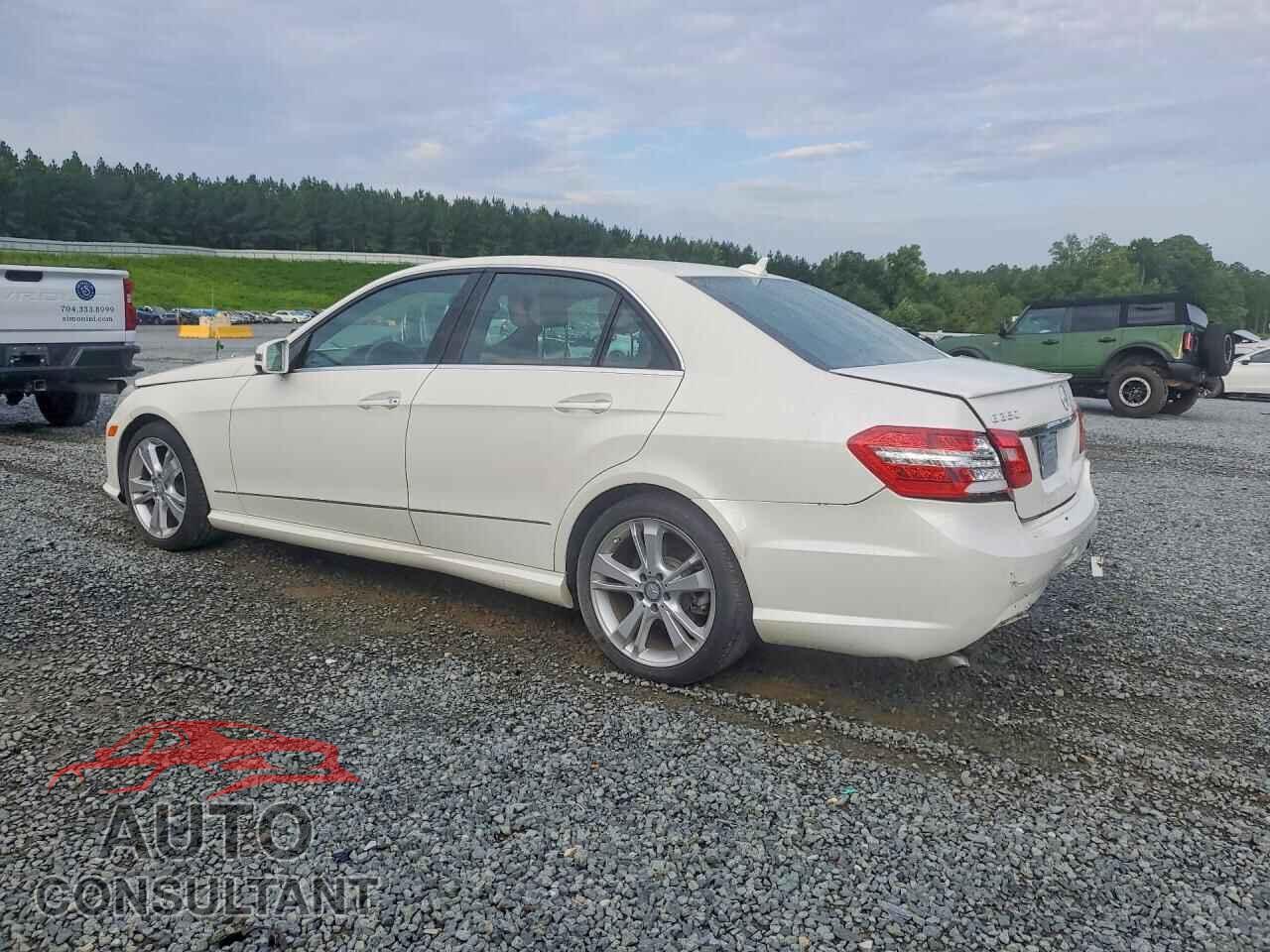 MERCEDES-BENZ E-CLASS 2013 - WDDHF5KB4DA732005