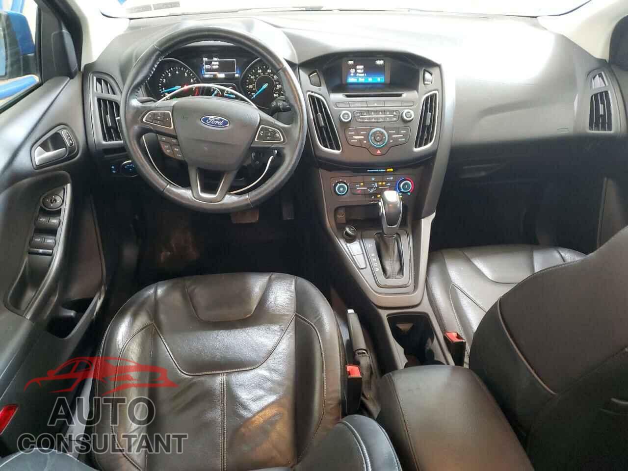 FORD FOCUS 2015 - 1FADP3F21FL382978