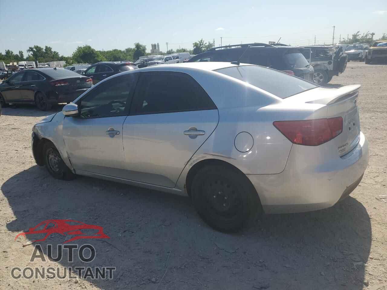 KIA FORTE 2012 - KNAFU4A24C5554894