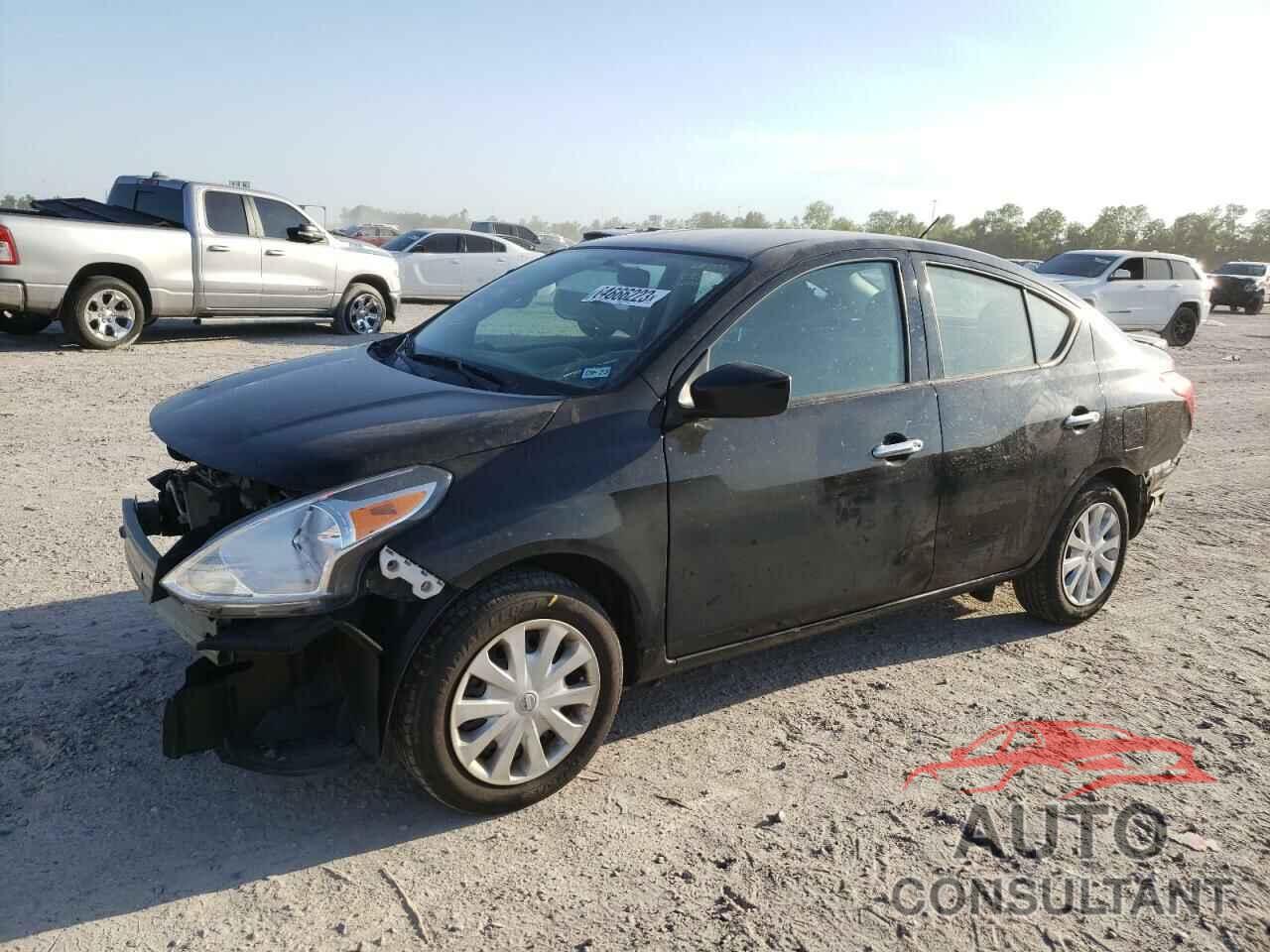 NISSAN VERSA 2019 - 3N1CN7AP6KL881136