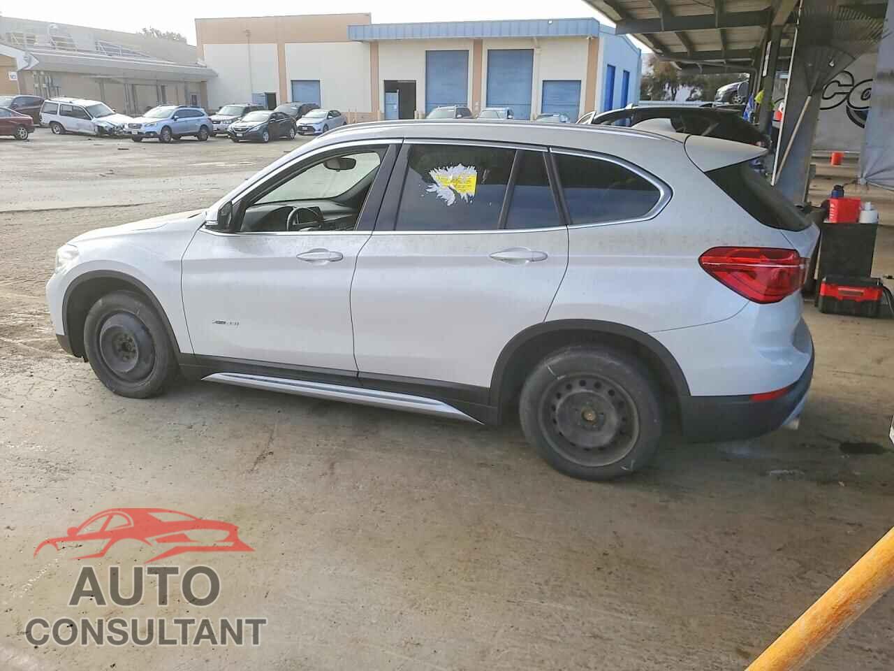 BMW X1 2017 - WBXHT3C33H5F68426