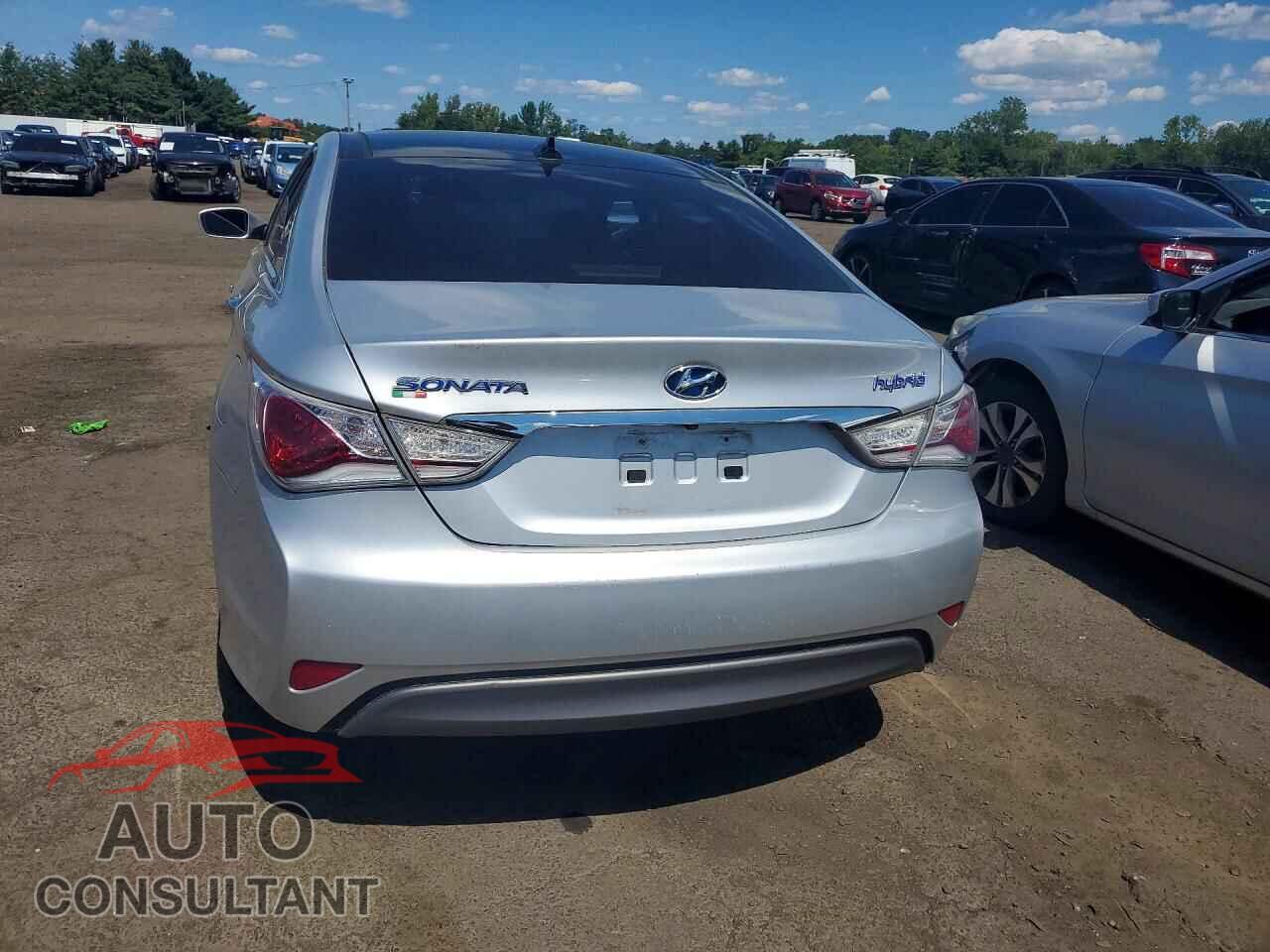 HYUNDAI SONATA 2012 - KMHEC4A4XCA025844