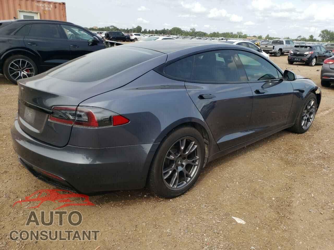 TESLA MODEL S 2021 - 5YJSA1E57MF443561