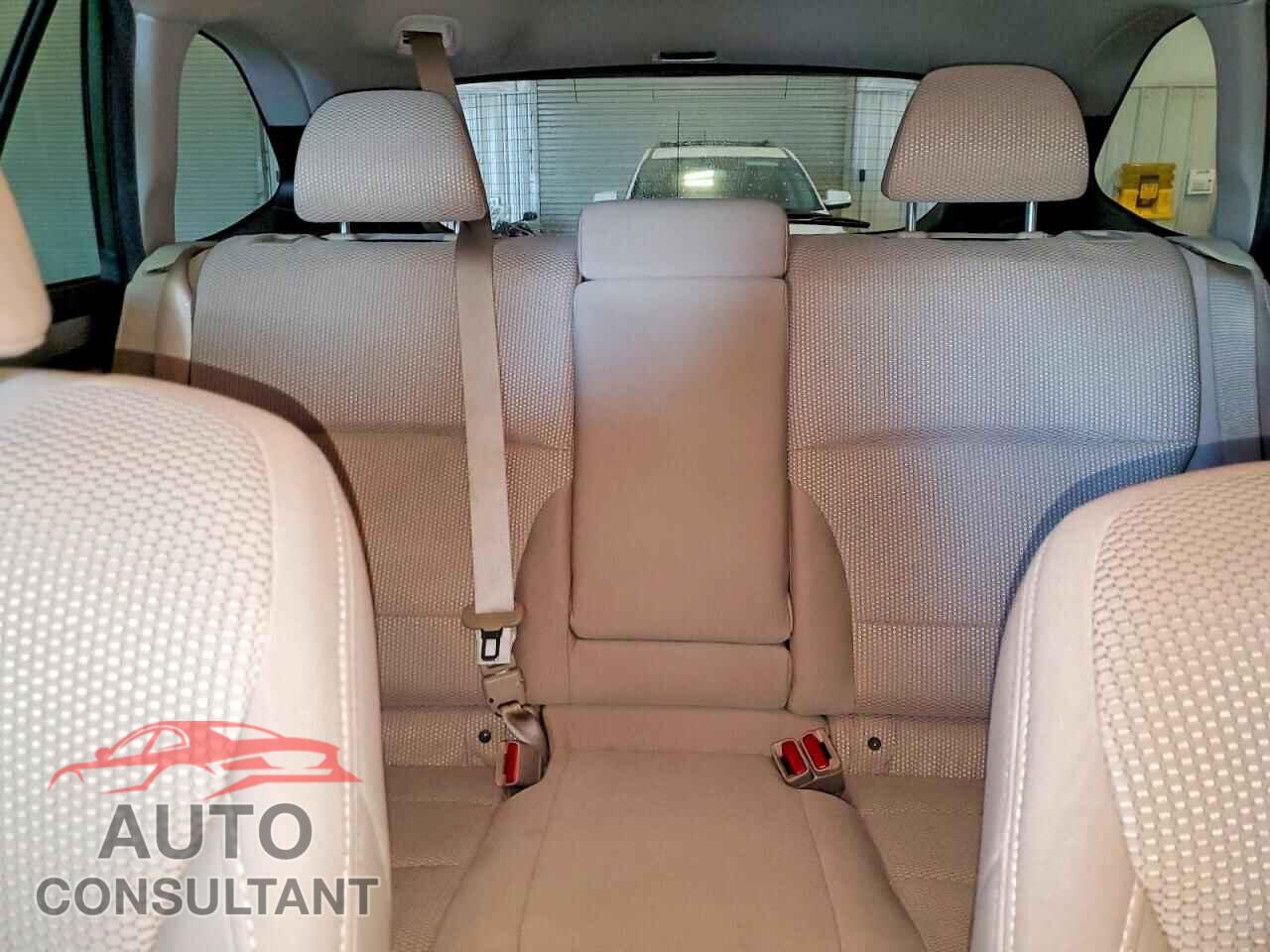 SUBARU OUTBACK 2016 - 4S4BSBHC1G3241177