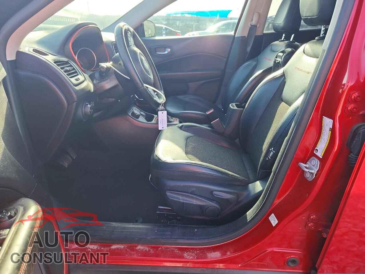 JEEP COMPASS 2018 - 3C4NJDDB4JT417504