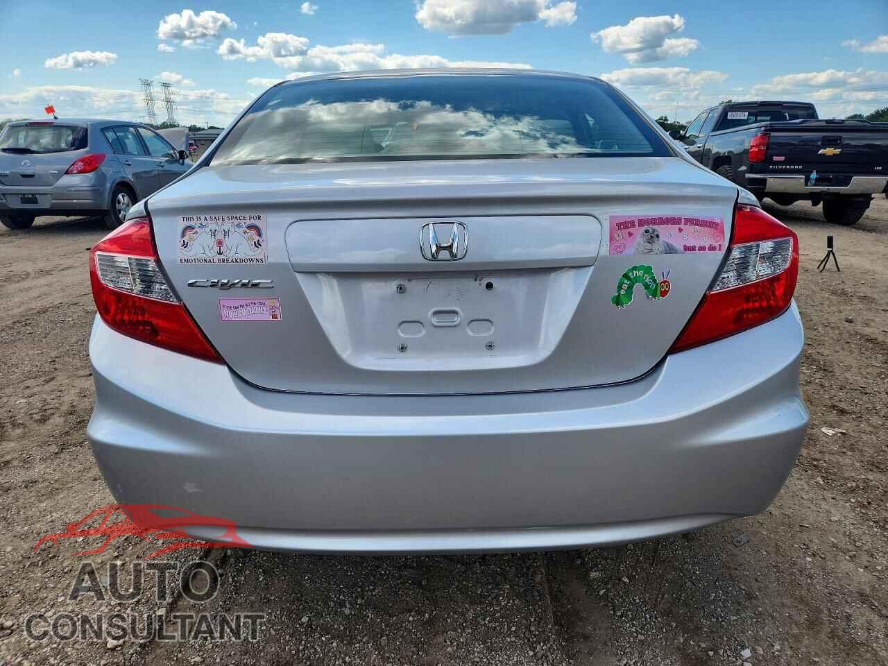 HONDA CIVIC 2012 - 19XFB2F84CE045998