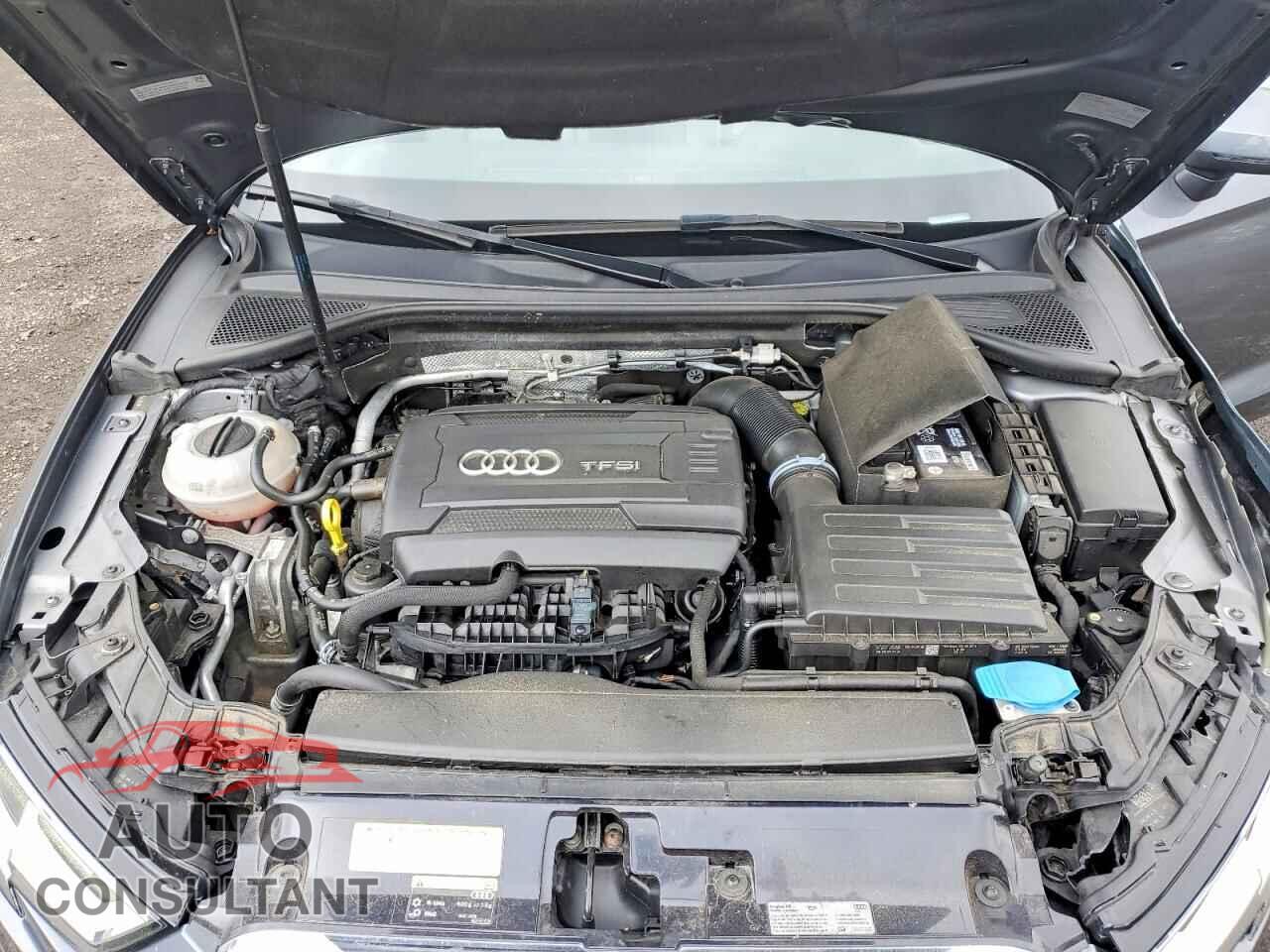 AUDI A3 2017 - WAUB8GFF2H1052545