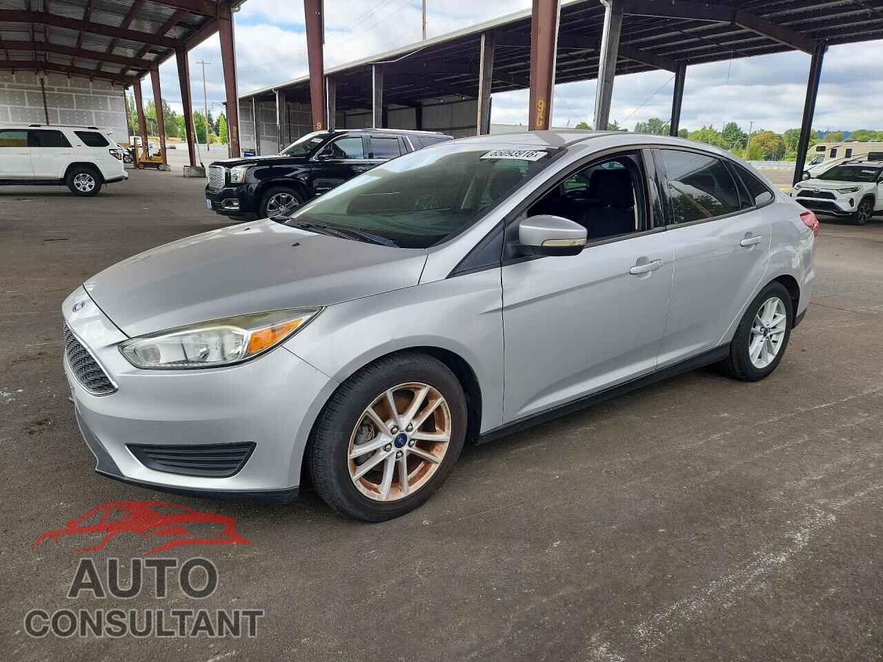 FORD FOCUS 2015 - 1FADP3F23FL277018