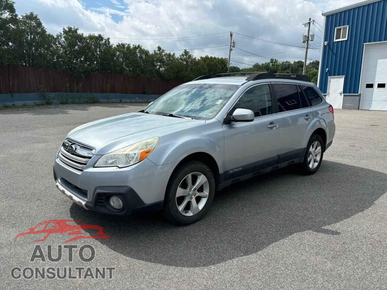 SUBARU OUTBACK 2014 - 4S4BRBLCXE3200501