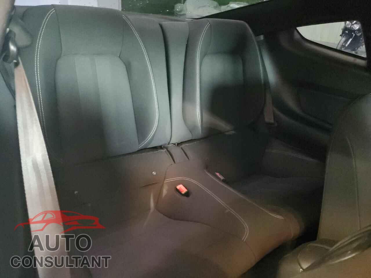 FORD MUSTANG 2018 - 1FA6P8CF7J5159063