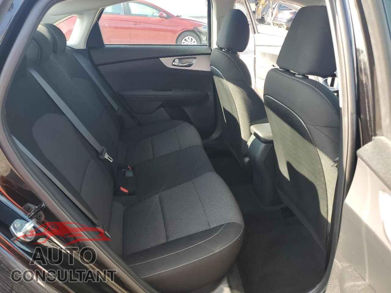 KIA FORTE 2022 - 3KPF24AD3NE502142