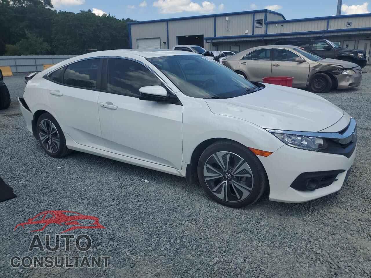 HONDA CIVIC 2018 - JHMFC1F79JX012425