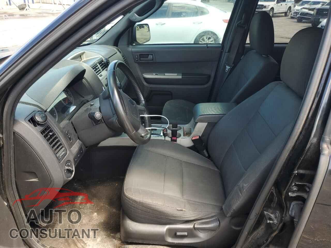 FORD ESCAPE 2012 - 1FMCU0D70CKA49647