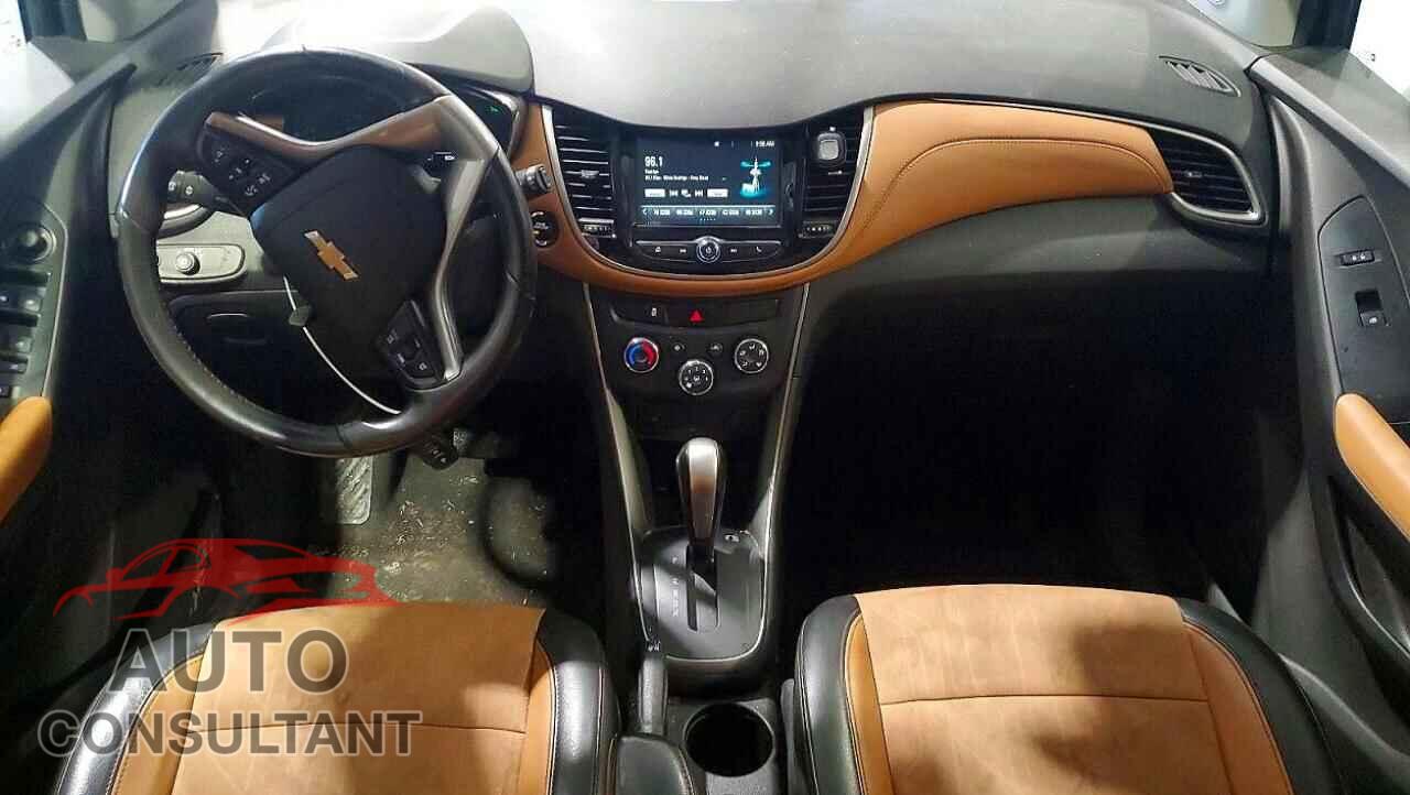 CHEVROLET TRAX 2017 - 3GNCJPSB7HL261780