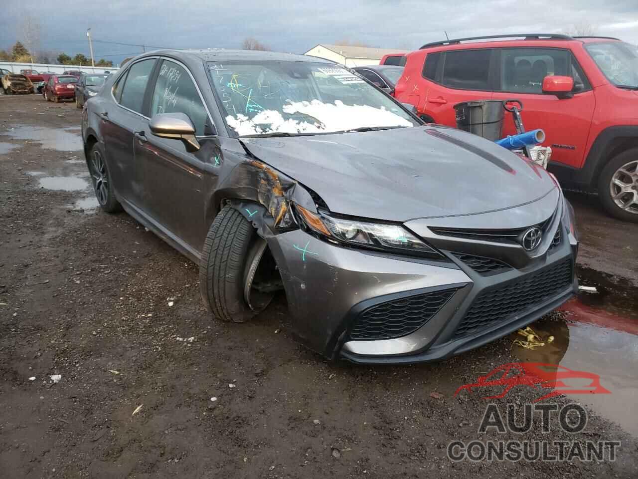 TOYOTA CAMRY 2021 - 4T1G11AKXMU540497