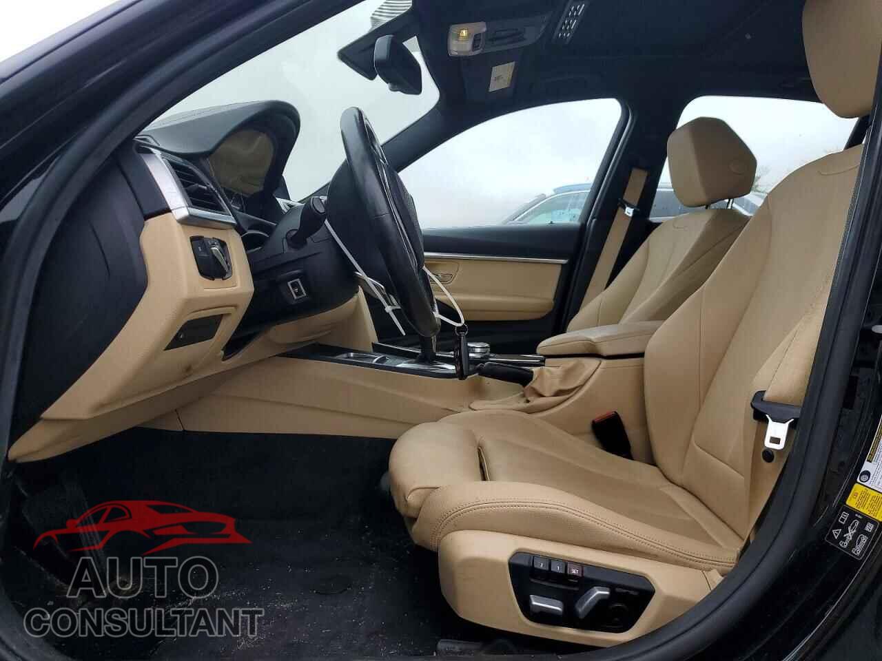 BMW 3 SERIES 2018 - WBA8D9G59JNU71966