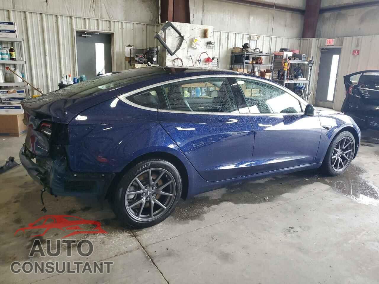 TESLA MODEL 3 2018 - 5YJ3E1EB3JF115192