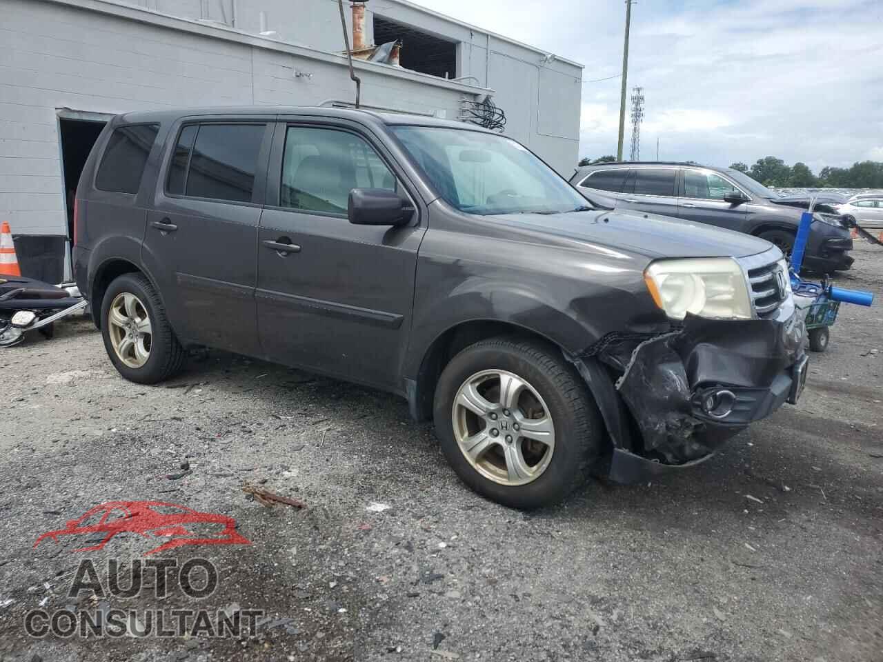 HONDA PILOT 2013 - 5FNYF4H48DB058140