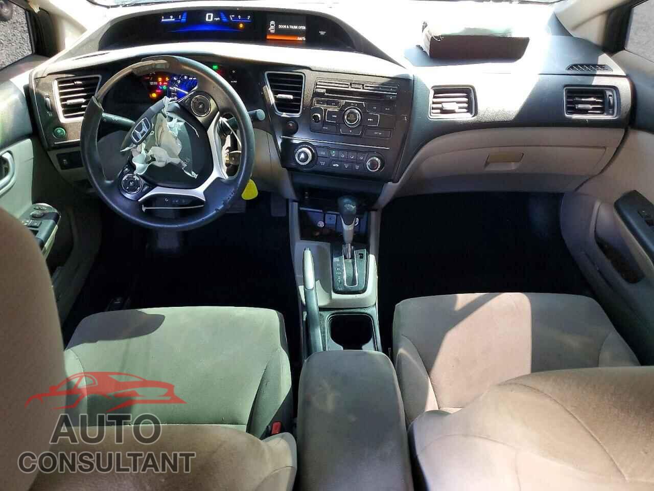 HONDA CIVIC 2013 - 2HGFB2F58DH568583