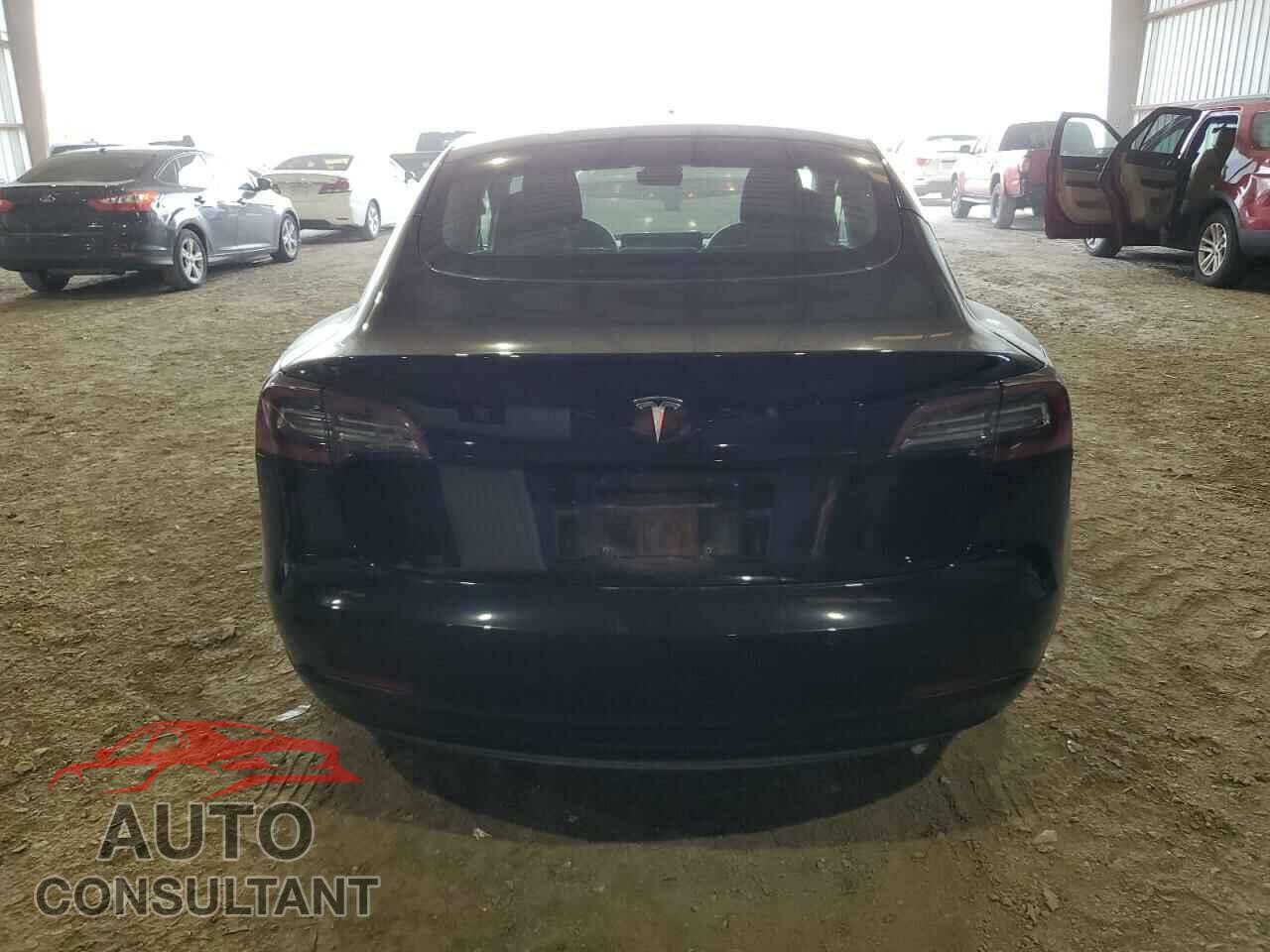 TESLA MODEL 3 2018 - 5YJ3E1EA1JF157514