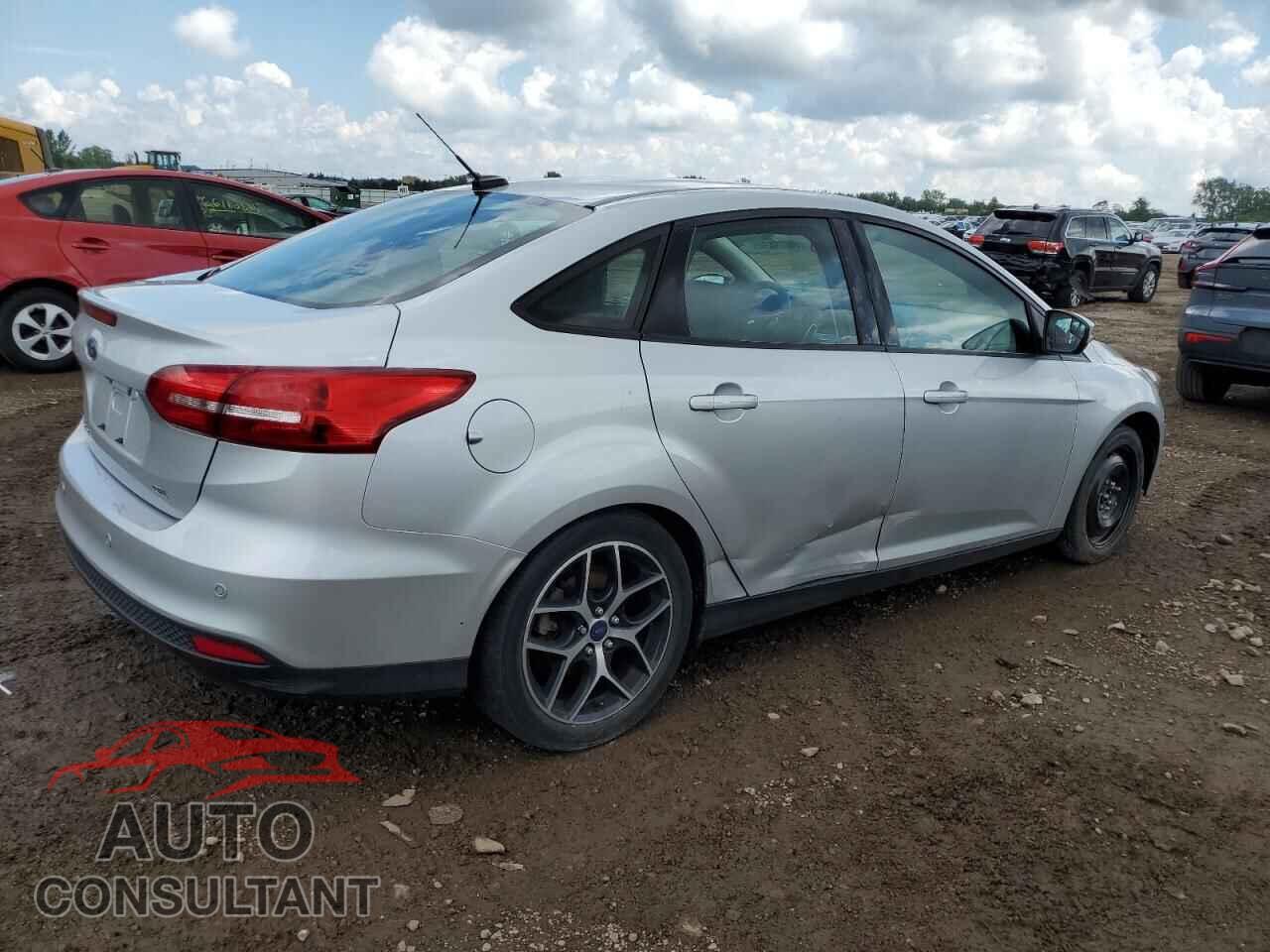 FORD FOCUS 2017 - 1FADP3H27HL264448