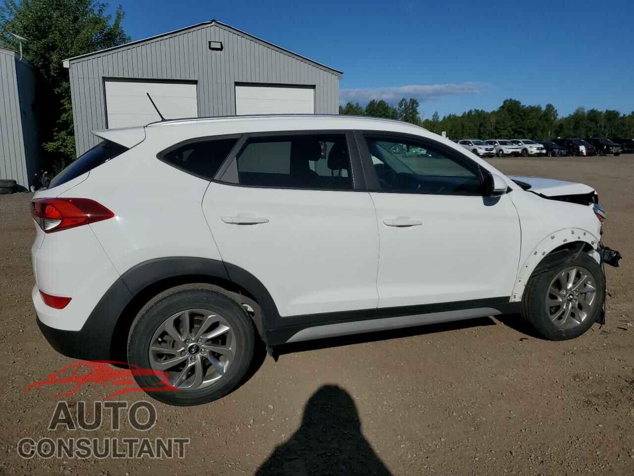HYUNDAI TUCSON 2017 - KM8J33A4XHU558677