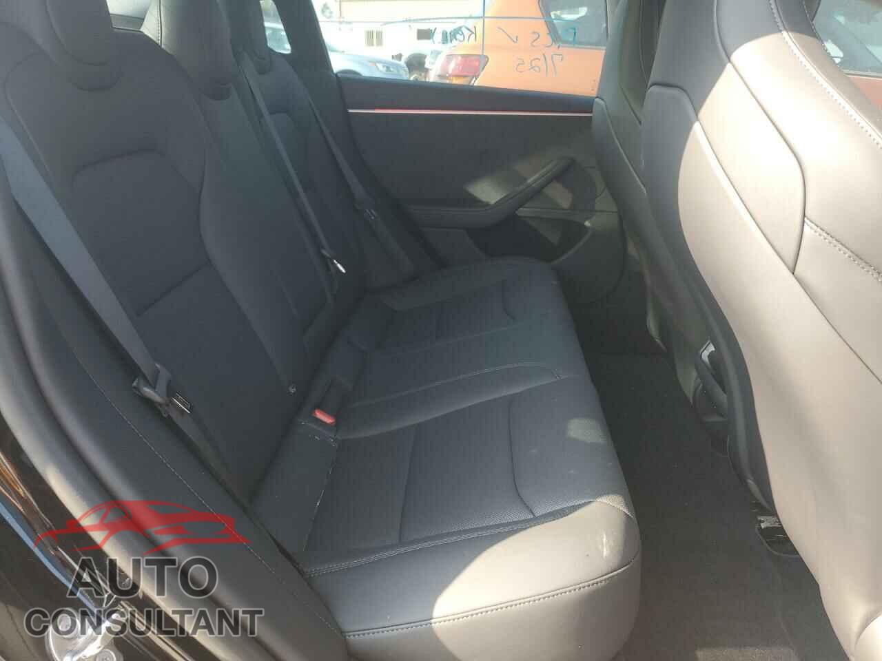 TESLA MODEL 3 2024 - 5YJ3E1ET7RF797921