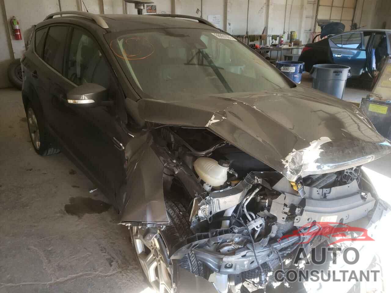 FORD ESCAPE 2017 - 1FMCU0J97HUE33006