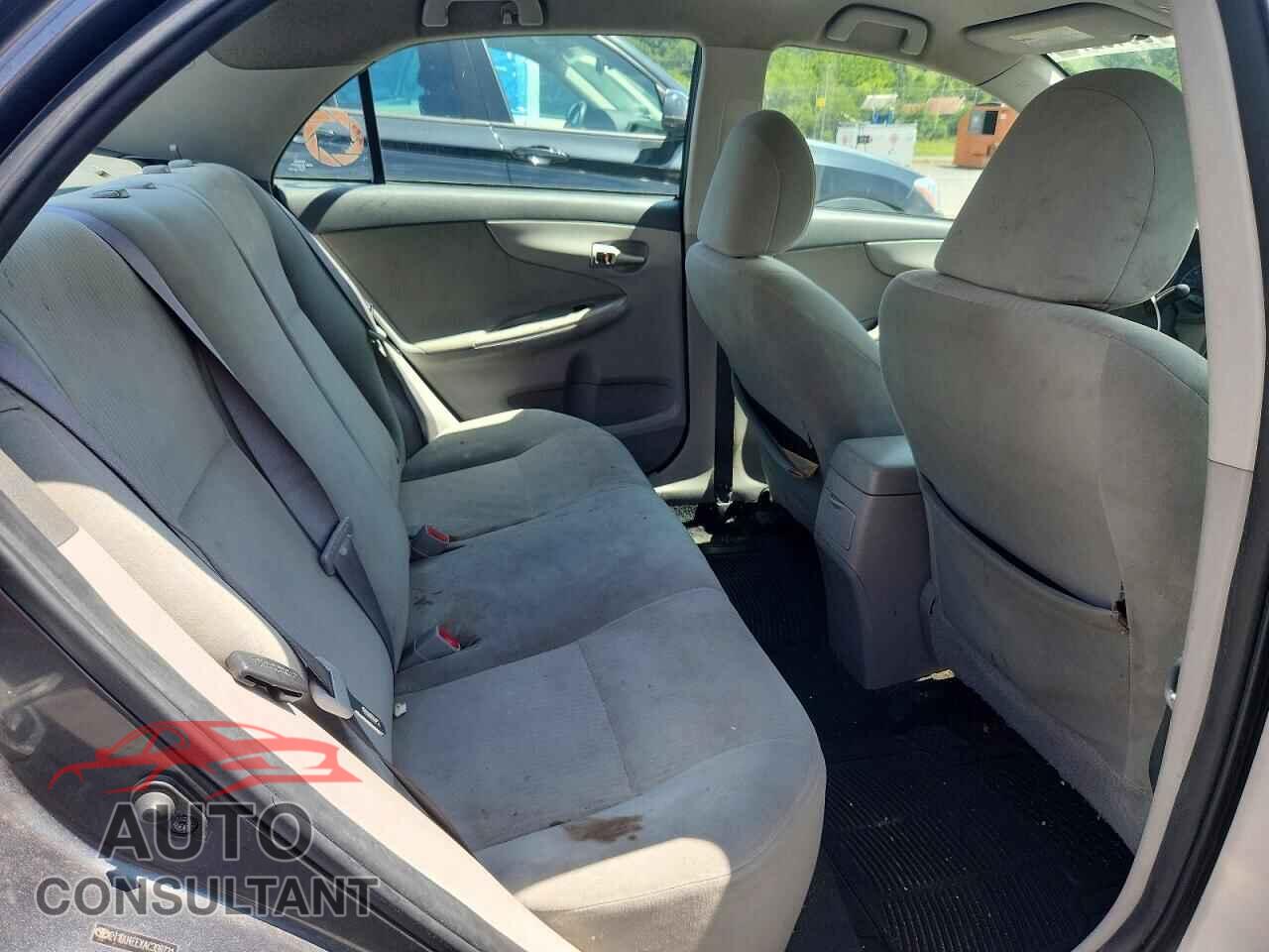 TOYOTA COROLLA 2010 - 2T1BU4EEXAC308731