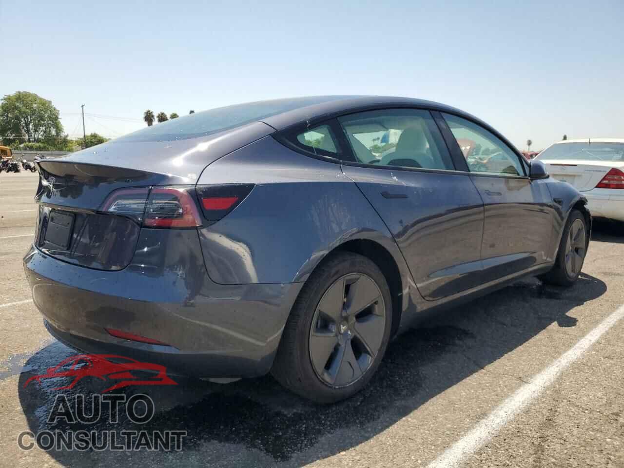 TESLA MODEL 3 2023 - 5YJ3E1EA5PF482742
