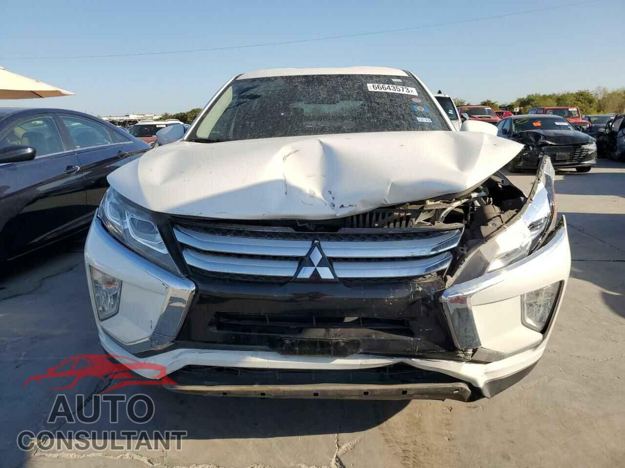 MITSUBISHI ECLIPSE 2018 - JA4AT5AA2JZ041527
