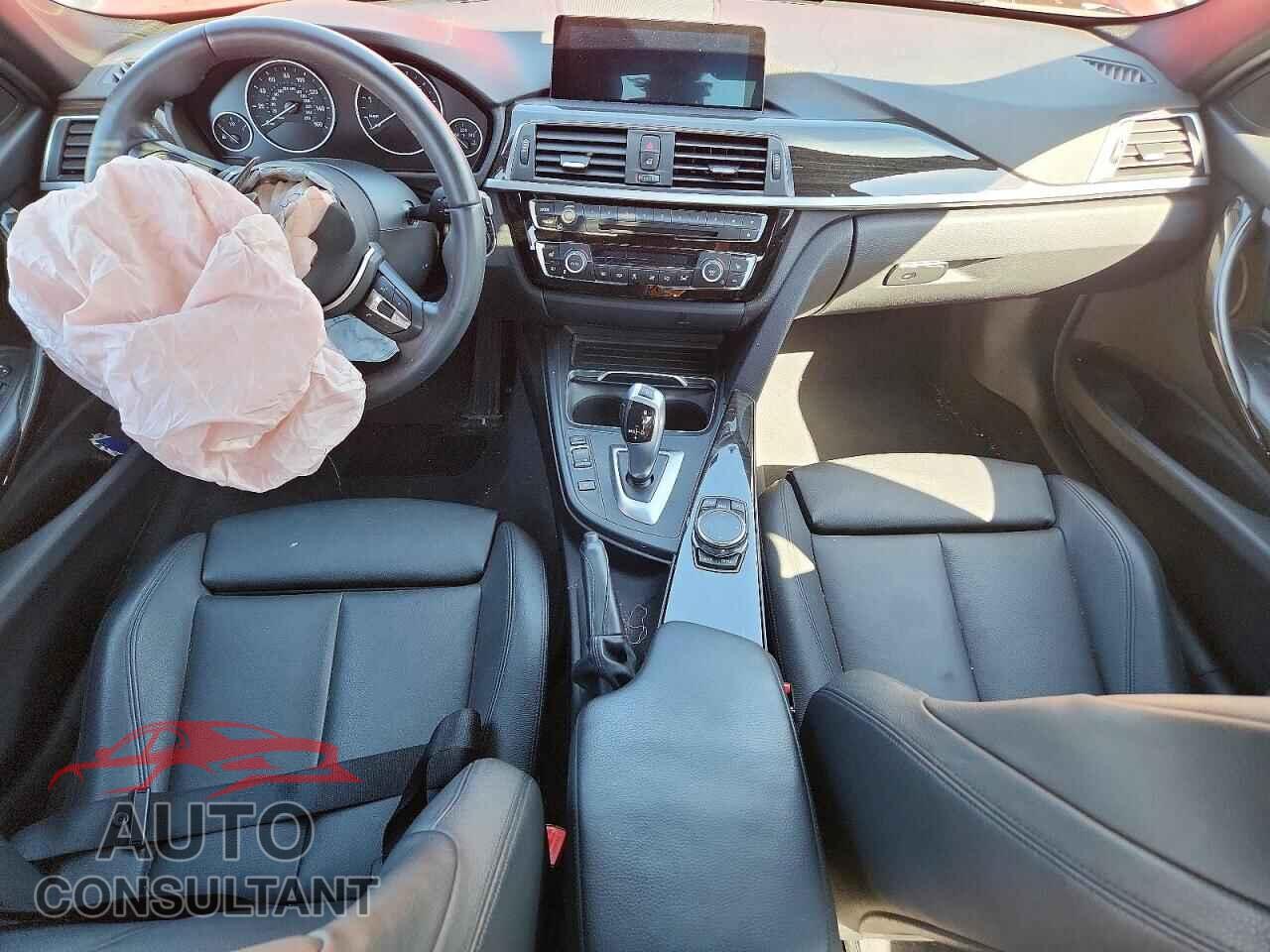 BMW 3 SERIES 2016 - WBA8E5G5XGNU20572