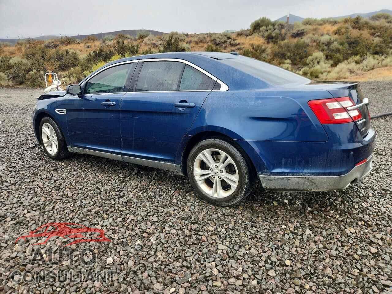 FORD TAURUS 2016 - 1FAHP2E84GG126250