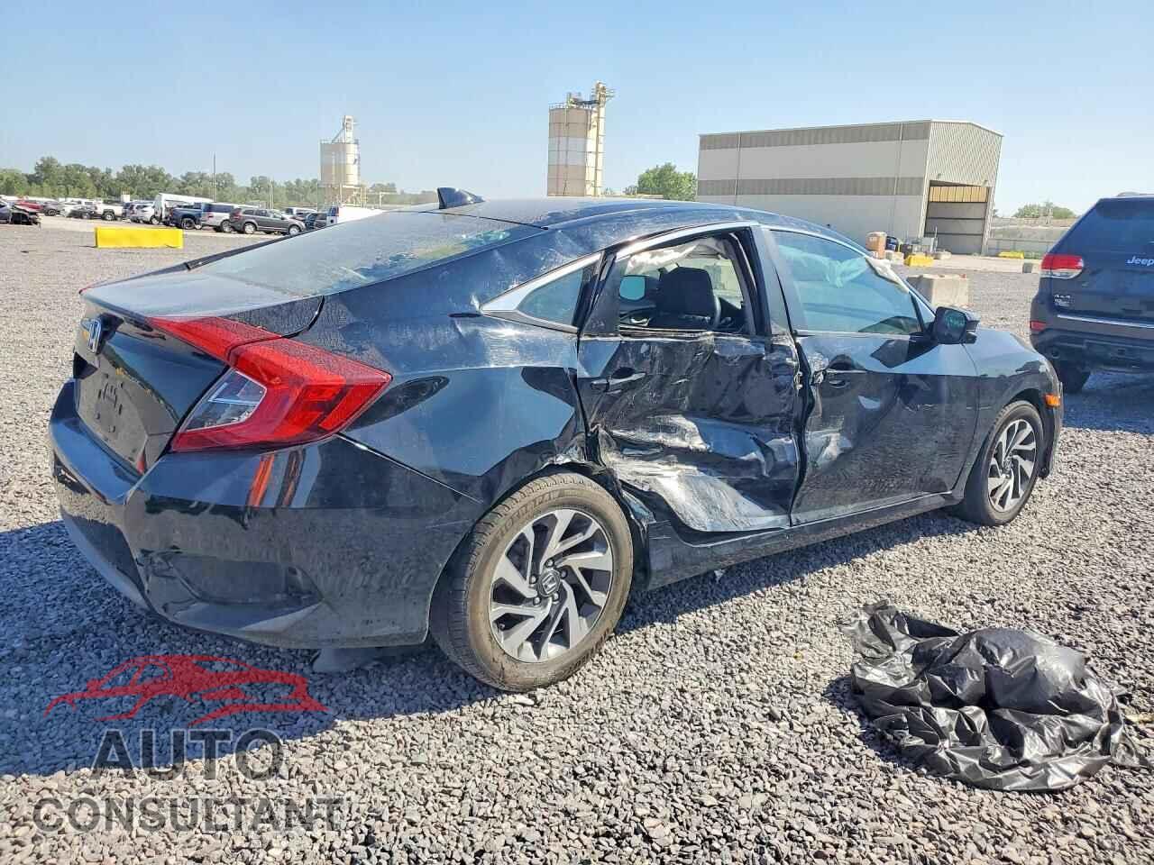 HONDA CIVIC 2017 - 19XFC2F74HE004167