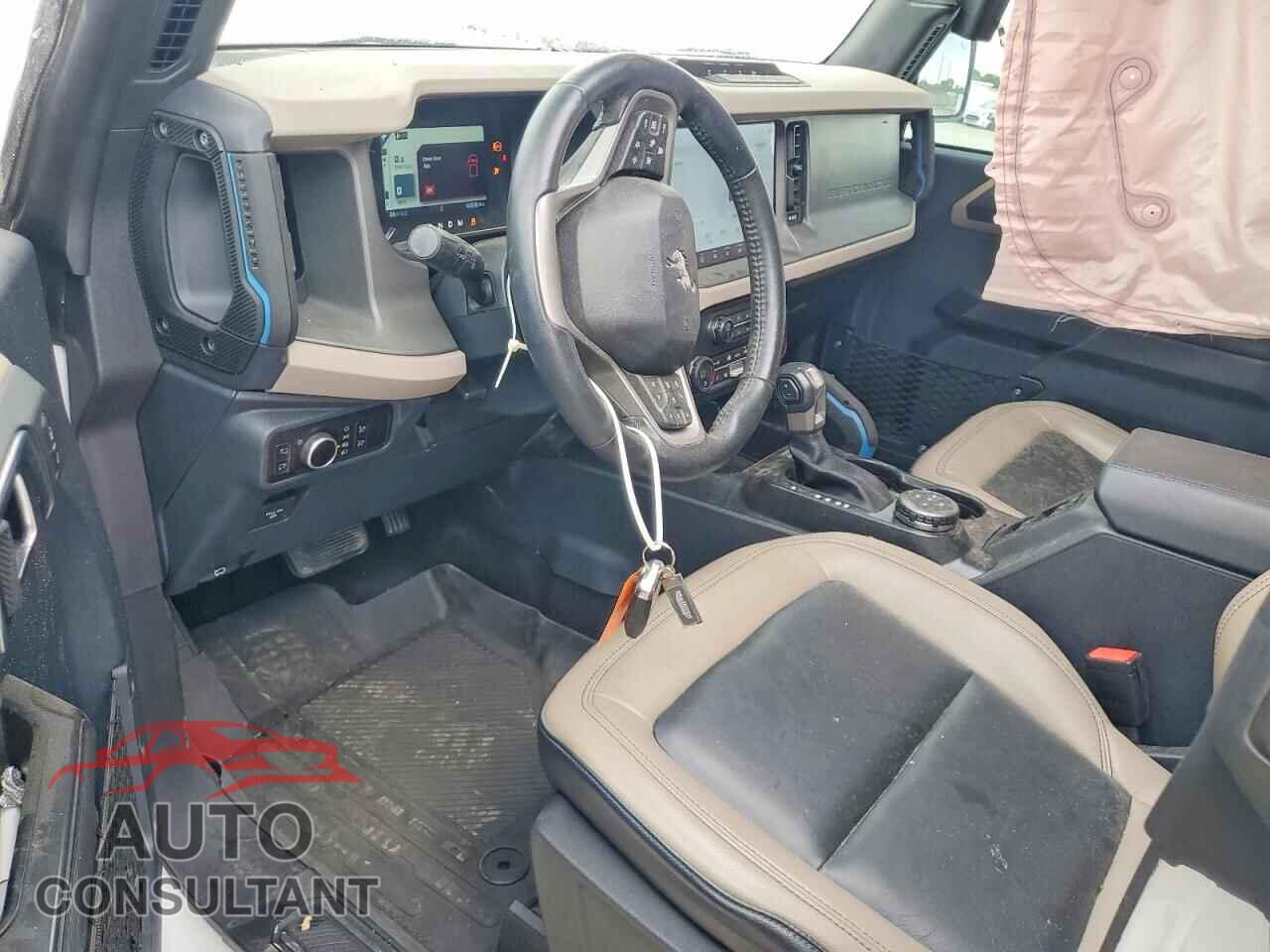 FORD BRONCO 2024 - 1FMEE2BP5RLB14919