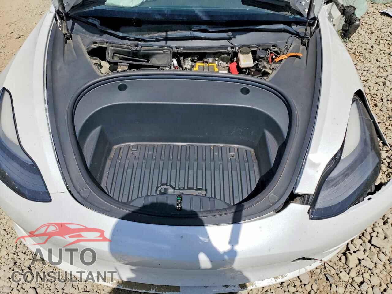 TESLA MODEL 3 2021 - 5YJ3E1EB5MF072656